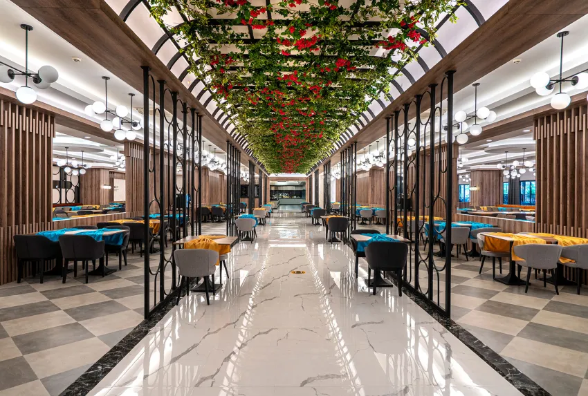 ARNOR DE LUXE HOTEL & SPA  5*-10