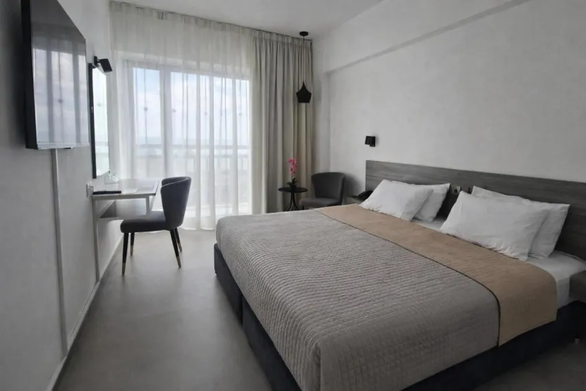 Navarria Blue 3*-27