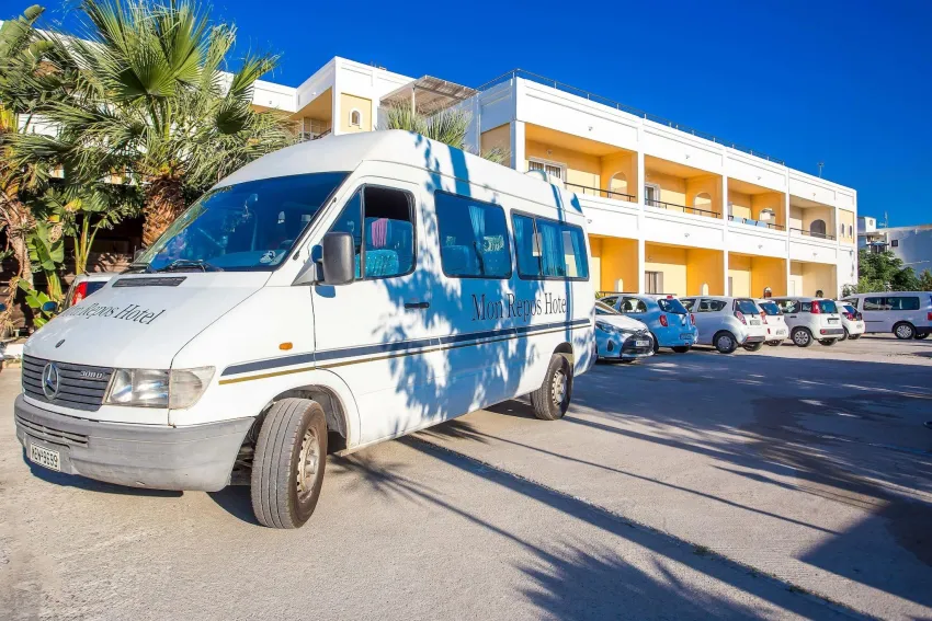 Mon Repos Villa 3*-9