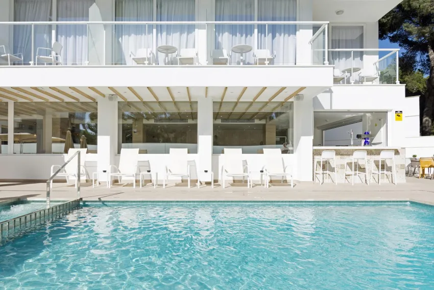 HSM Son Veri Adults Only 3*-7