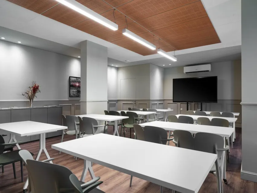 LIV Mackenzie Beach Suites Adults Only 4*-18