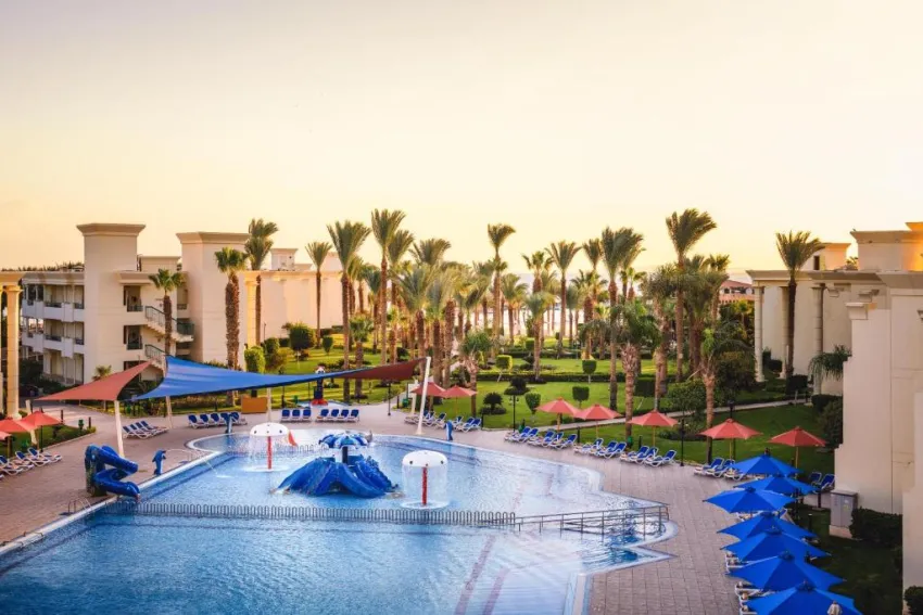 SWISS INN HURGHADA RESORT  5*-60
