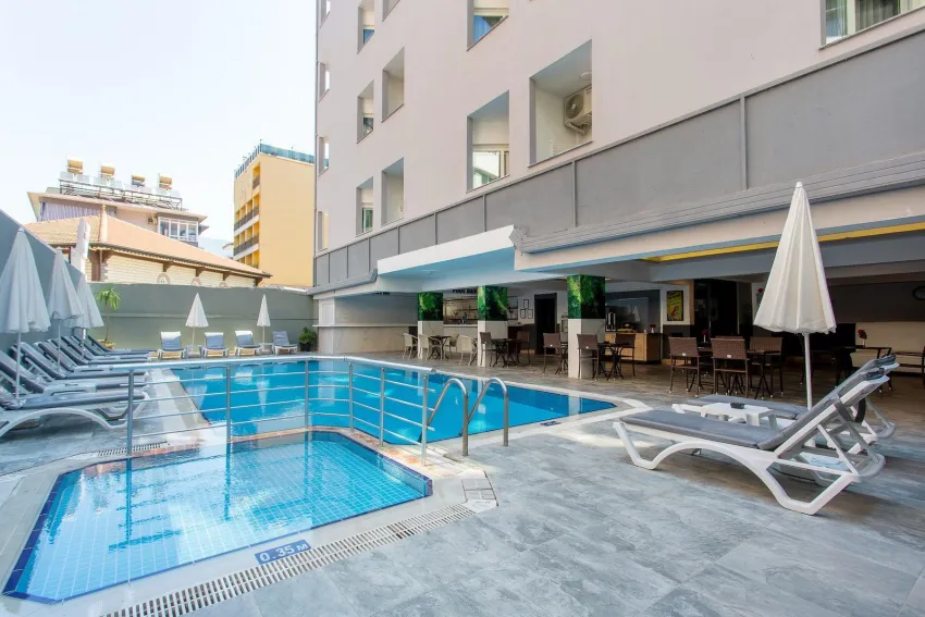 Aslan City Hotel 4*-4
