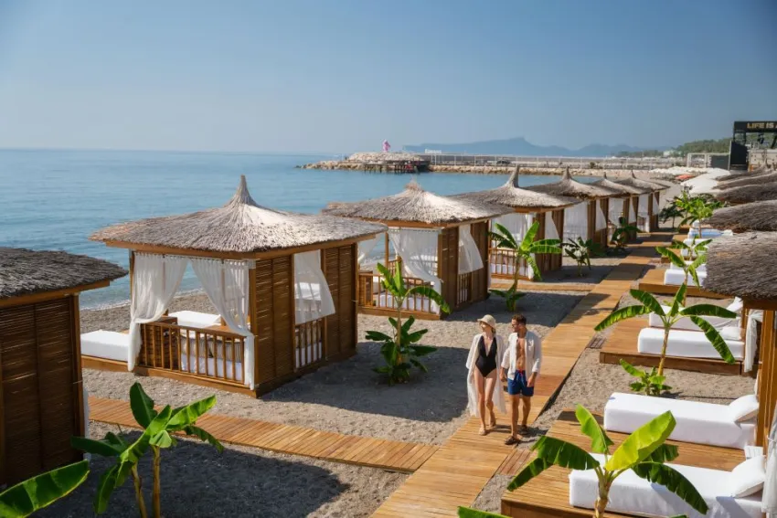 RIXOS SUNGATE CLUB DIAMOND  5*-7