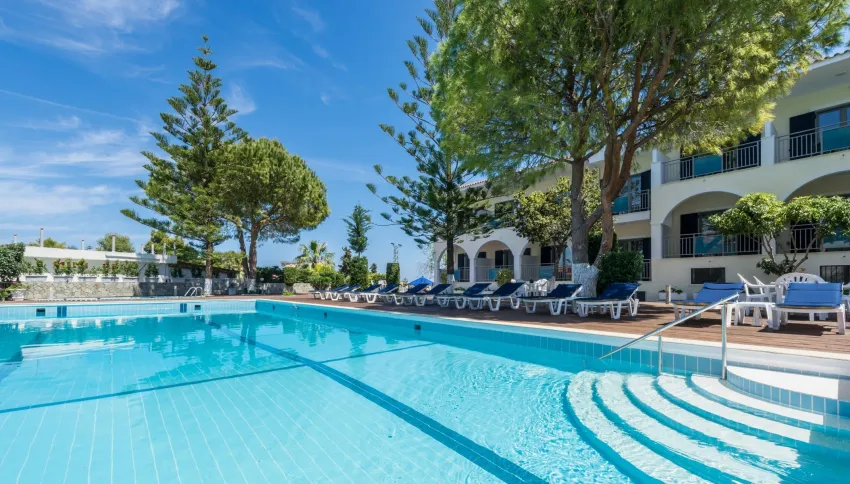 Contessa Hotel 3*-5