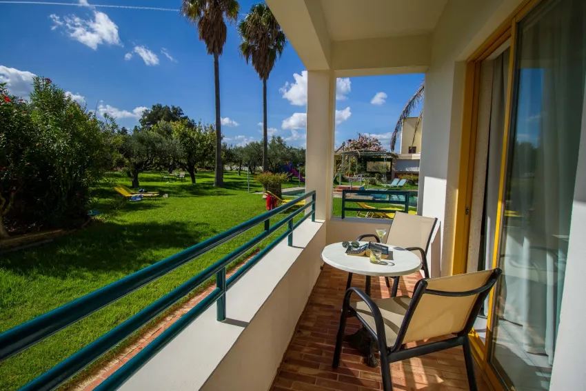 Lycasti Maisonettes 2*-12