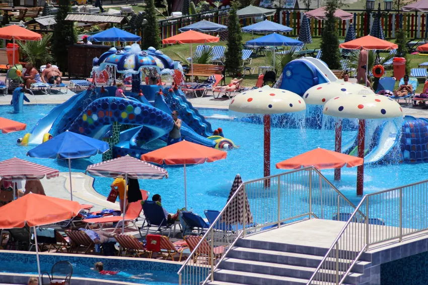 Caretta Beach Resort and Water Park 4*-11