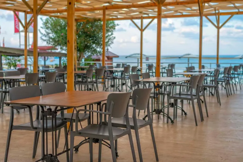 ARMAS GREEN FUGLA BEACH  4*-5