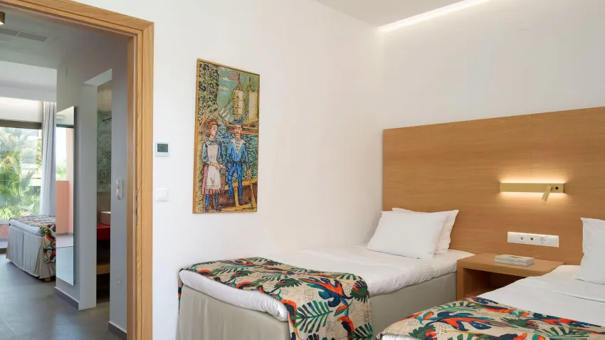 High Beach Resort 4*-8