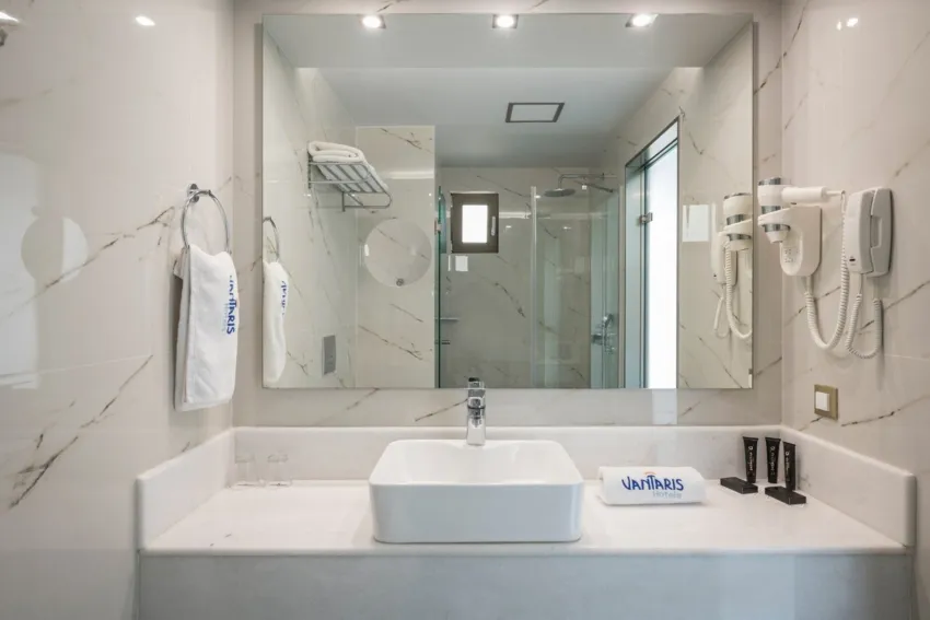 Vantaris Blue Adults Only 4*-5