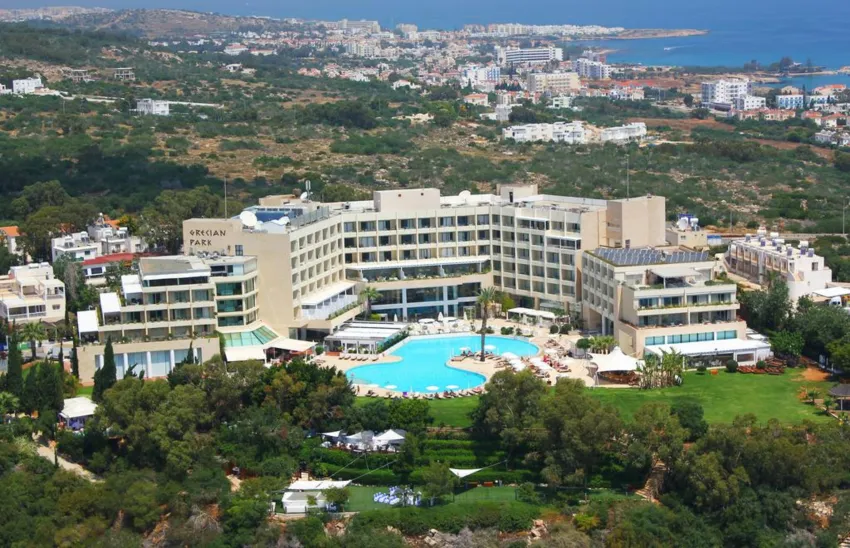 Grecian Park 5*-3