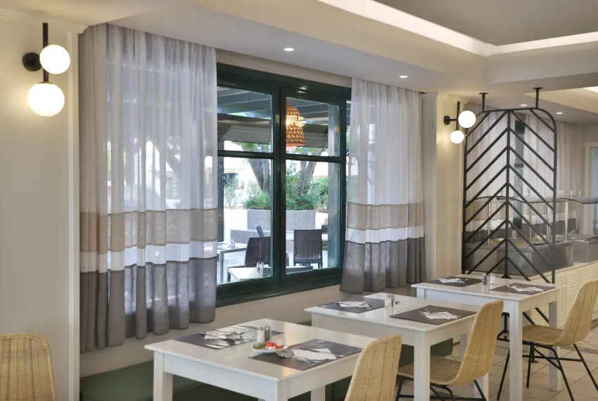 Anastasia Hotel 3*-7