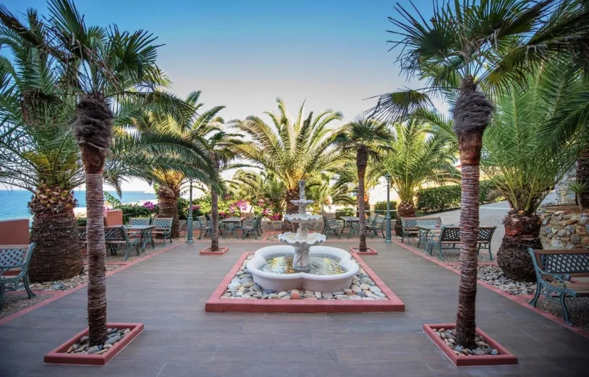 Europa Resort Hotel 4*-5