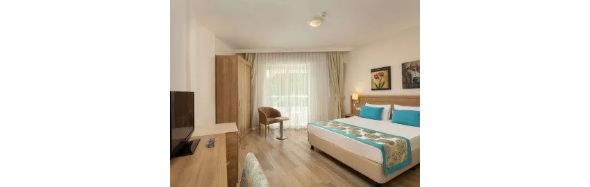 Wyndham Garden Lara 4*-8