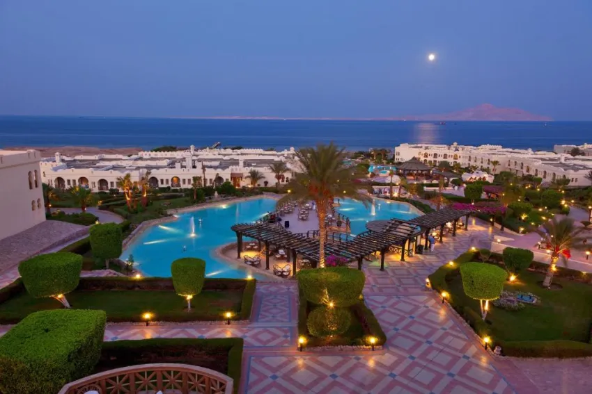 CHARMILLION CLUB RESORT  5*-12
