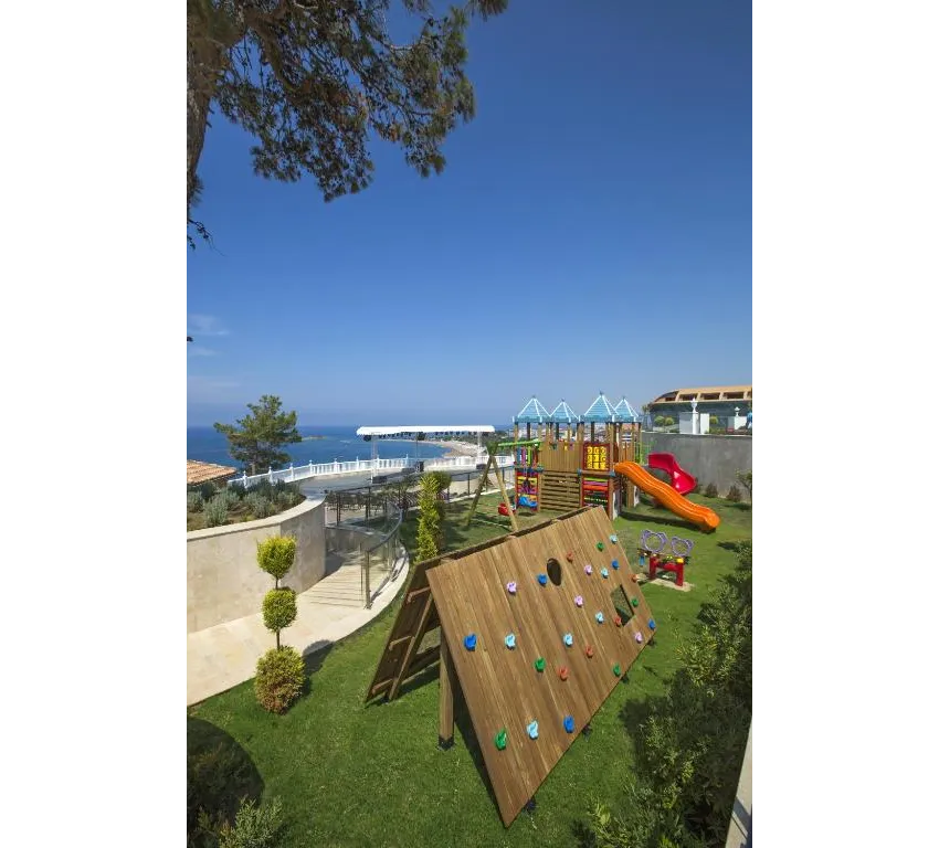 LITORE RESORT HOTEL & SPA  5*-11