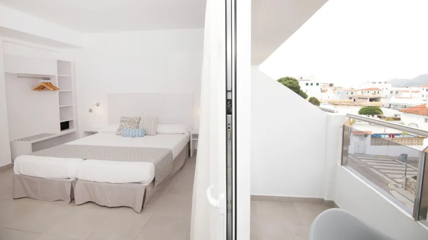 Chevy Hotel & Suites 3*-9