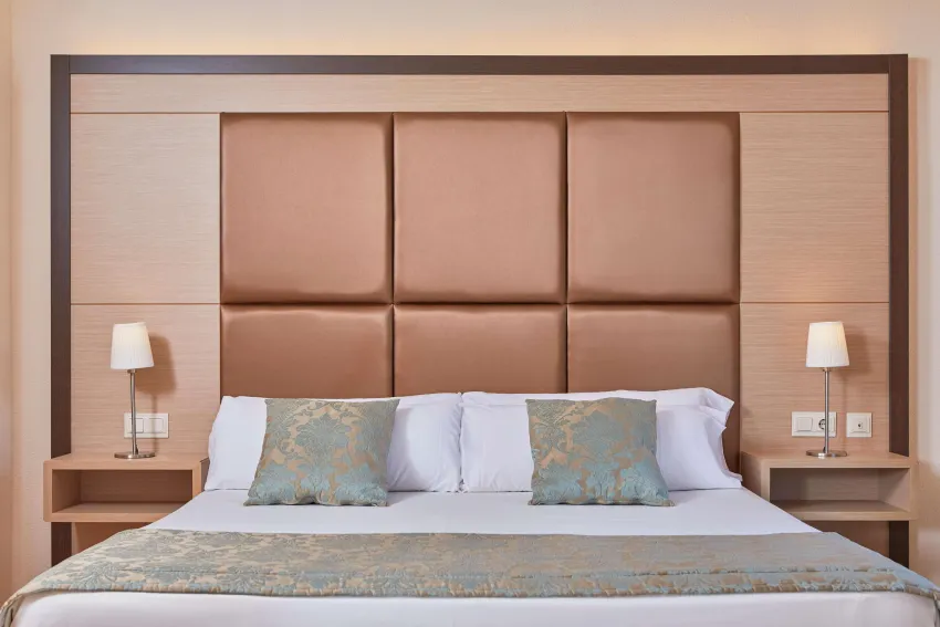 Zafiro Cala Mesquida 4*-37