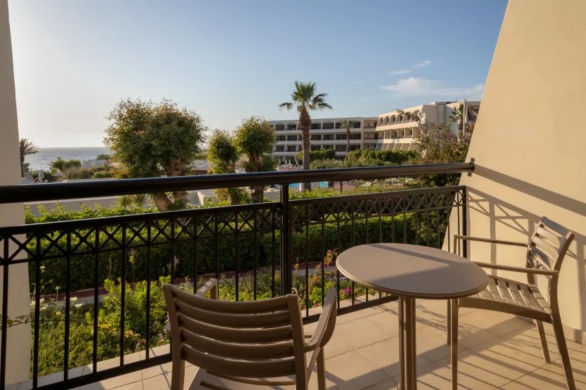 Sol Cosmopolitan Rhodes 4*-21