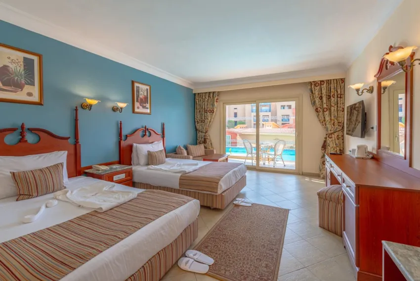 Titanic Beach Spa & Aquapark 5*-4