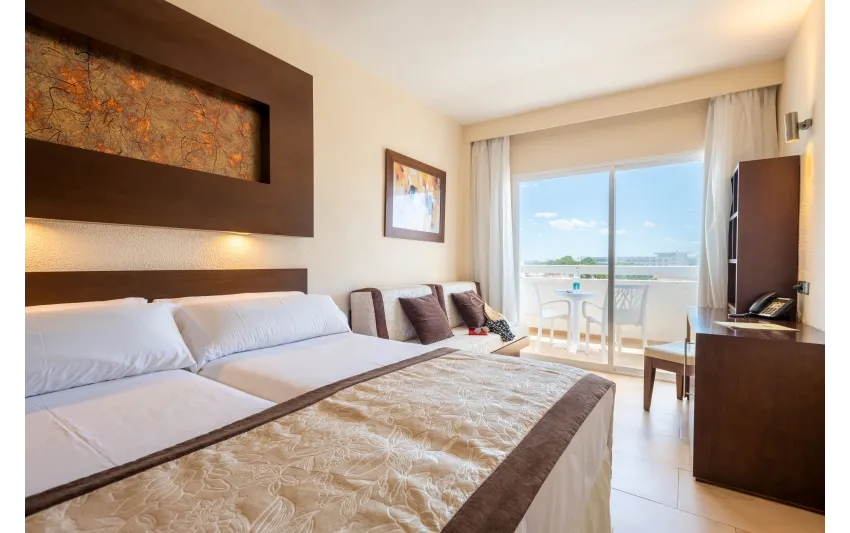 Condesa Hotel 4*-9