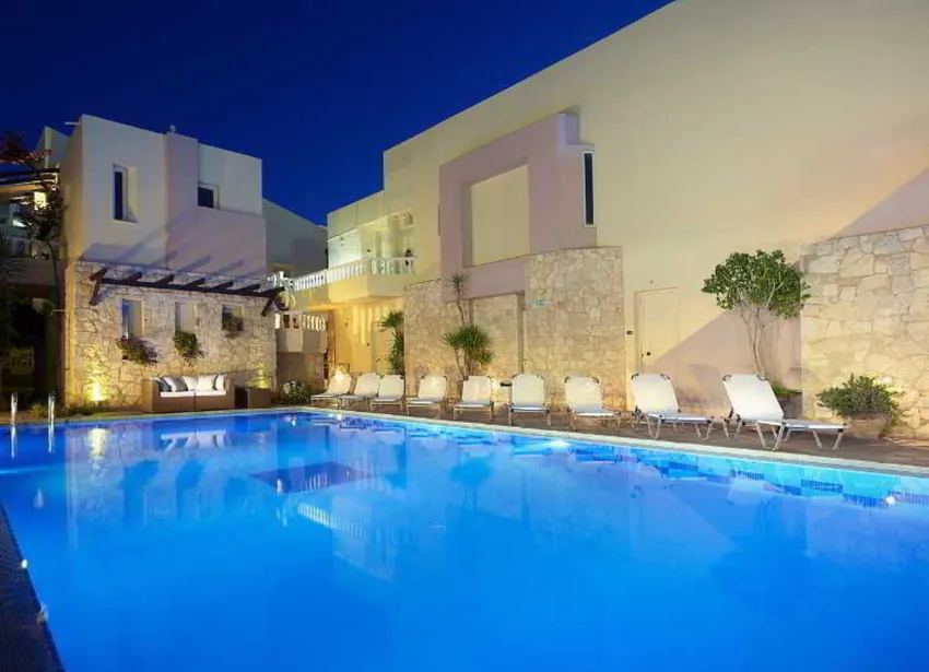 Elotis Suites 3*-32