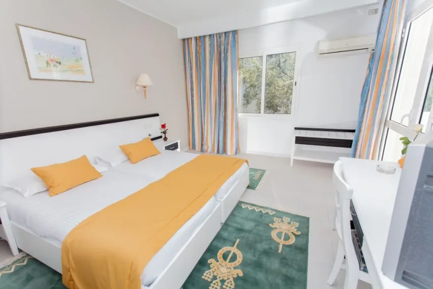 EL MOURADI CLUB SELIMA  3*-10