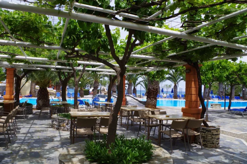 Mare Monte Beach 4*-19