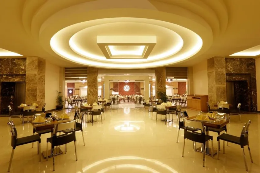 PICKALBATROS WHITE BEACH RESORT  5*-5