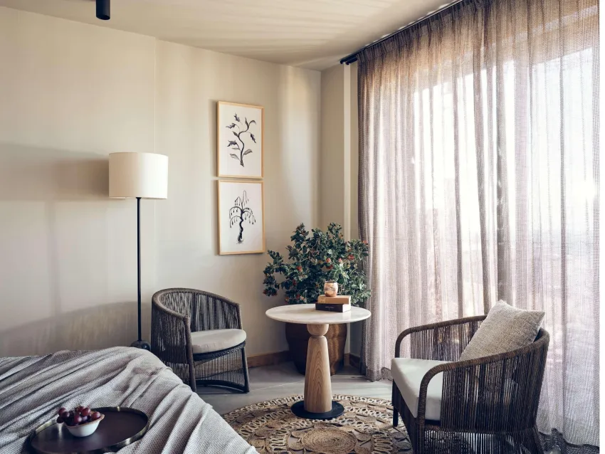 The Royal Senses Curio Collection by Hilton 5*-30