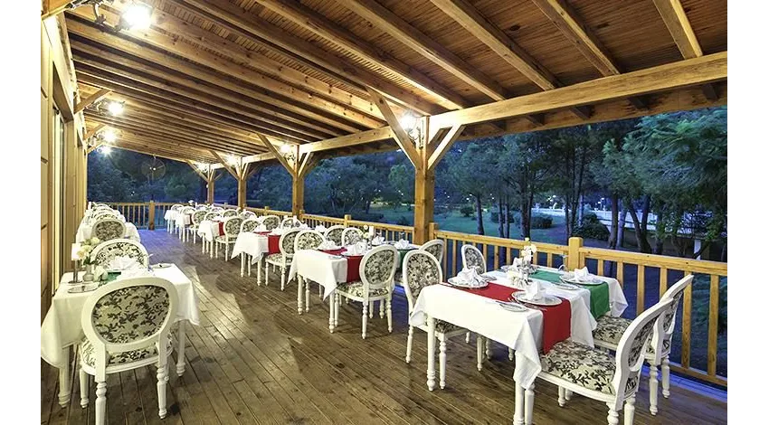 CRYSTAL TAT BEACH GOLF RESORT & SPA  5*-11