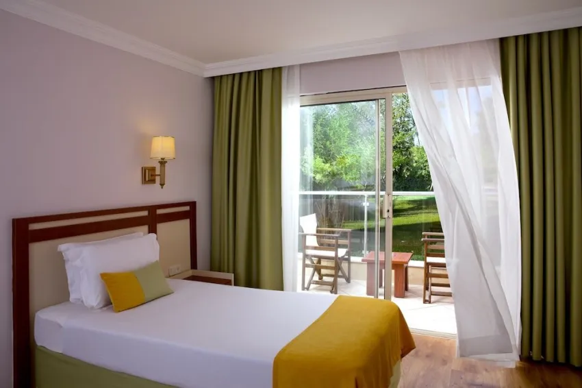 Elysium Side Bella 5*-22