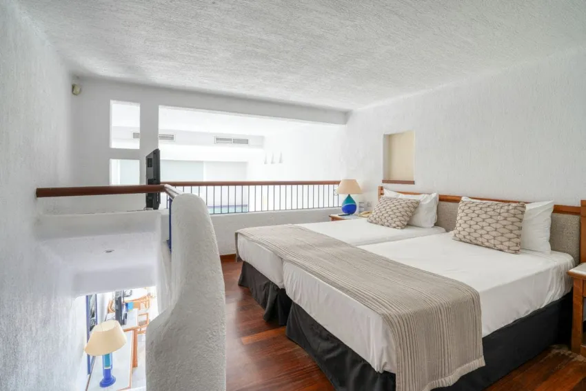 Coral Beach Hotel and Resort 5*-30