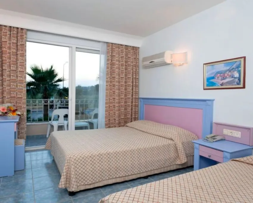 EVA BEACH HOTEL  3*-2