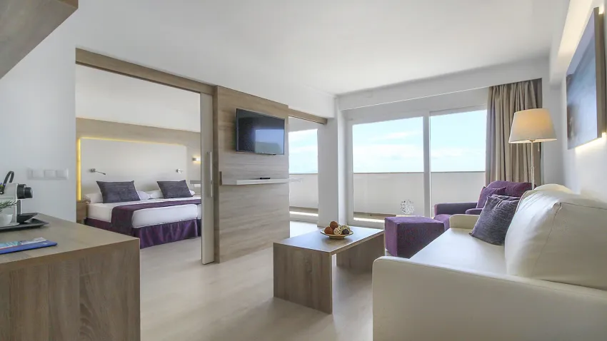 Globales Panamá Adults only 4*-17