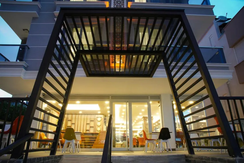 Af-Ra Hotel 5*-6