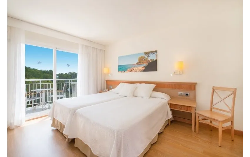 Iberostar Waves Club Cala Barca 4*-6