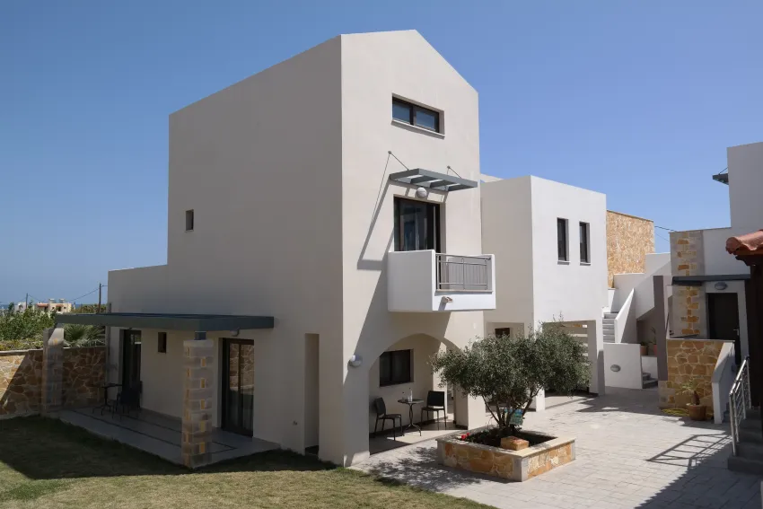 Ledra Maleme 3*-4
