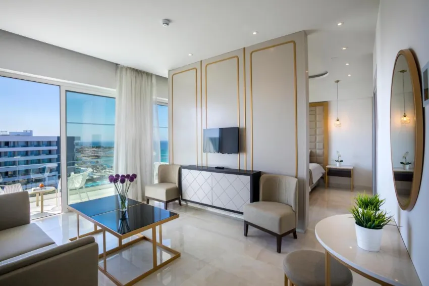 Constantinos The Great Beach 5*-10