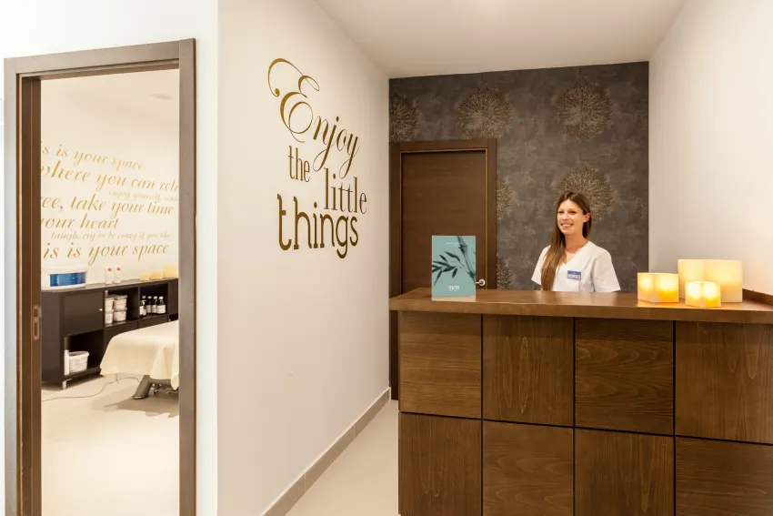 Zafiro Rey Don Jaime 4*-90