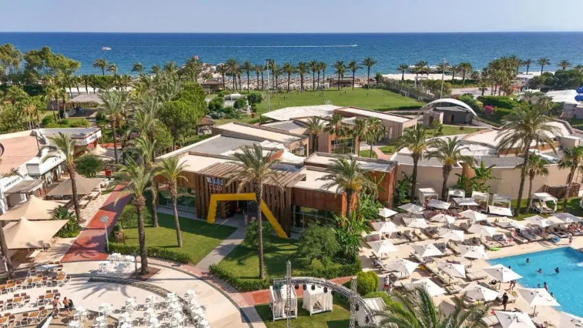 TITANIC DELUXE LARA  5*-50