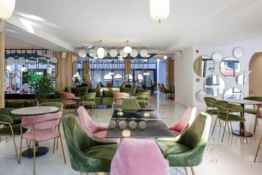 Joan Palace 4*-43