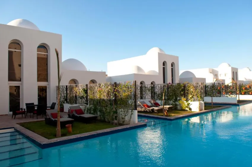 FORT ARABESQUE THE BEACH RESORT  4*-5