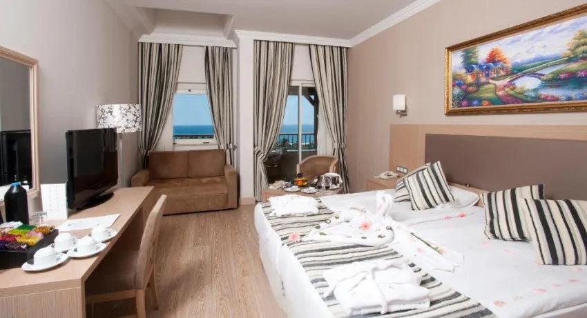 Crystal Tat Beach Golf Resort & Spa 5*-30