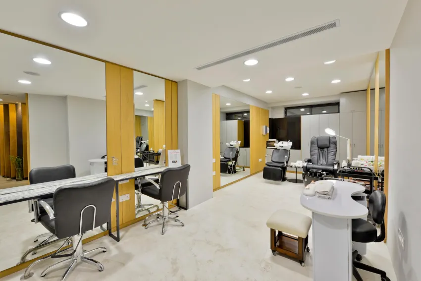 Napa Mermaid Hotel & Suites 4*-127