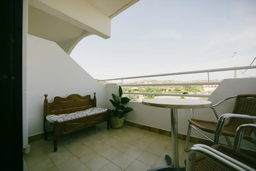 Gorgona Studios 3*-8