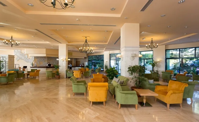 ASKA JUST IN BEACH HOTEL  5*-4