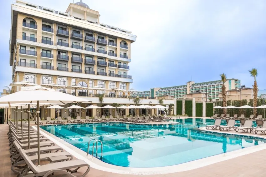 Serenity Queen Hotel 5*-2