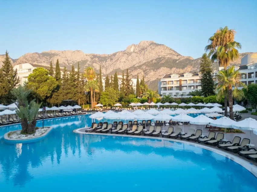 FAME RESIDENCE GOYNUK  4*-60