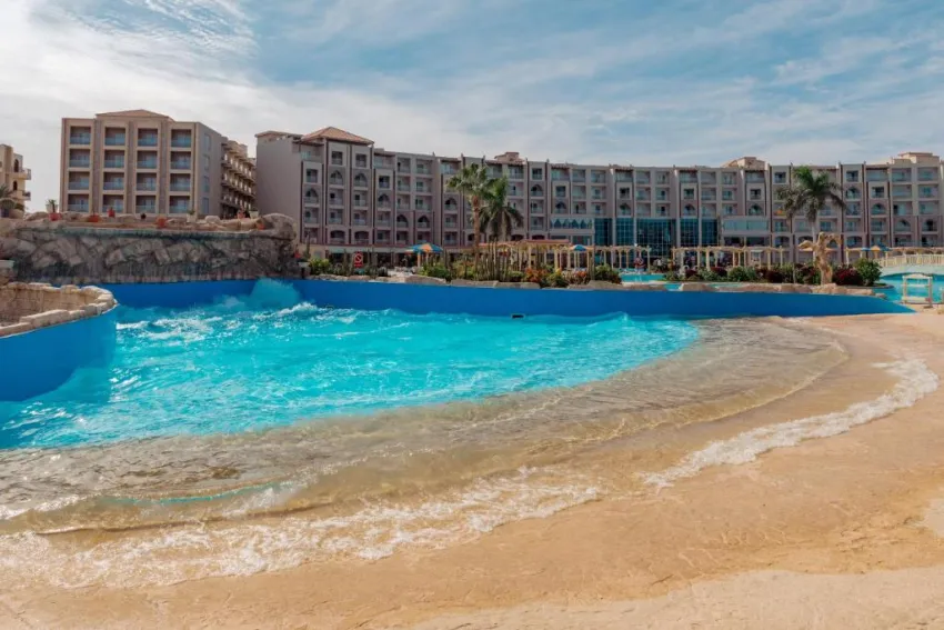 SUNRISE SOLARA AQUA PARK RESORT  4*-4